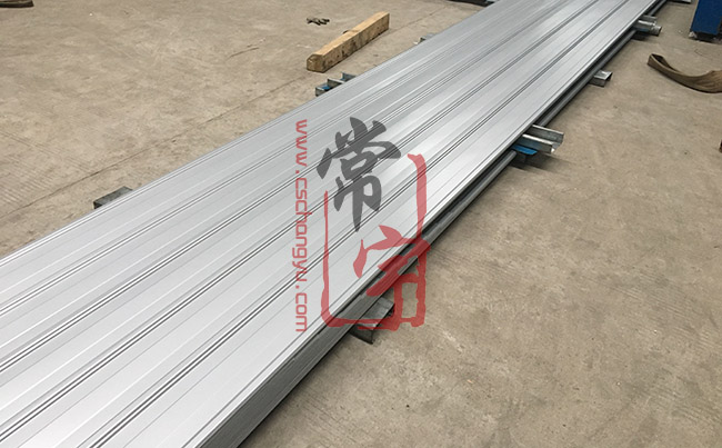 900�y�Ҵ�С߅����_(d��)�����_(d��)��������